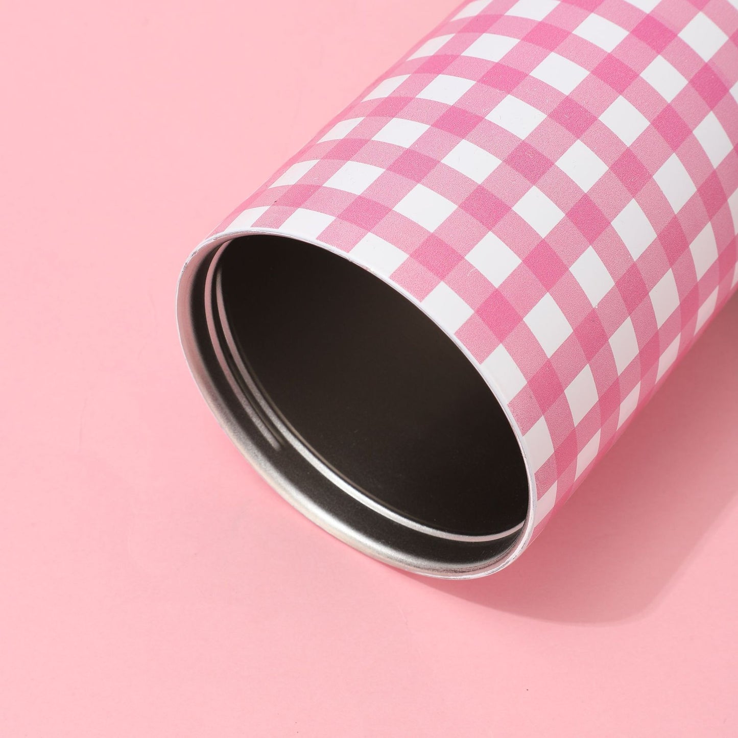 Colorful Checkered Pattern Travel Mug with Portable Hard Handle and Straw for Mischievous Girl